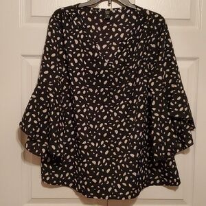 Emery Rose Black & Beige Bell Sleeves Blouse Size XXL